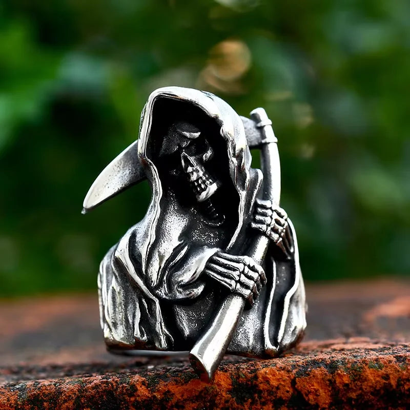 Eerie Grim Reaper Skull Ring