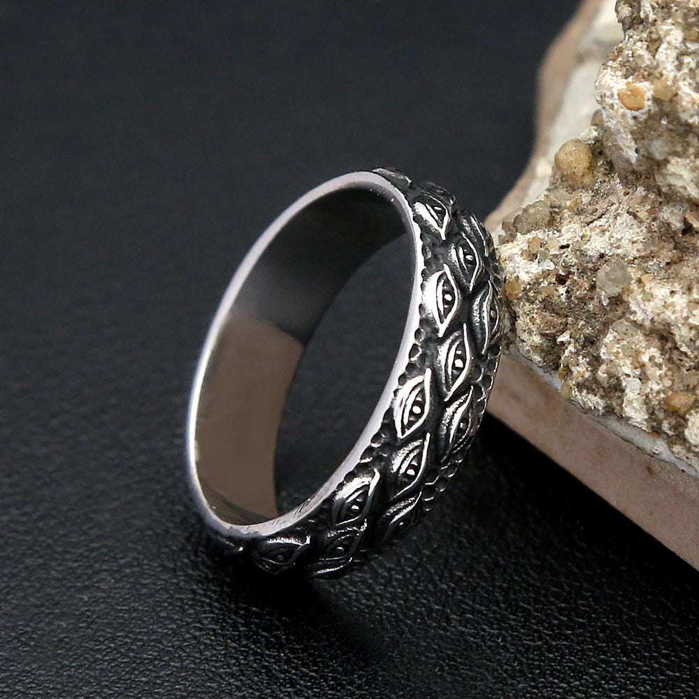 Mystic Eye Chiseled Ring