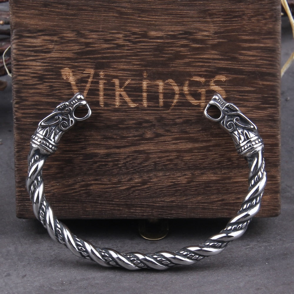 Nordic Wolf - Cuff Bracelet