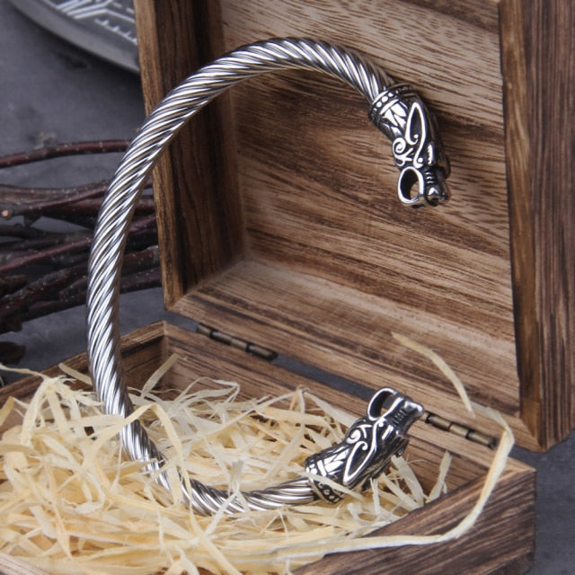 Nordic Wolf - Cuff Bracelet