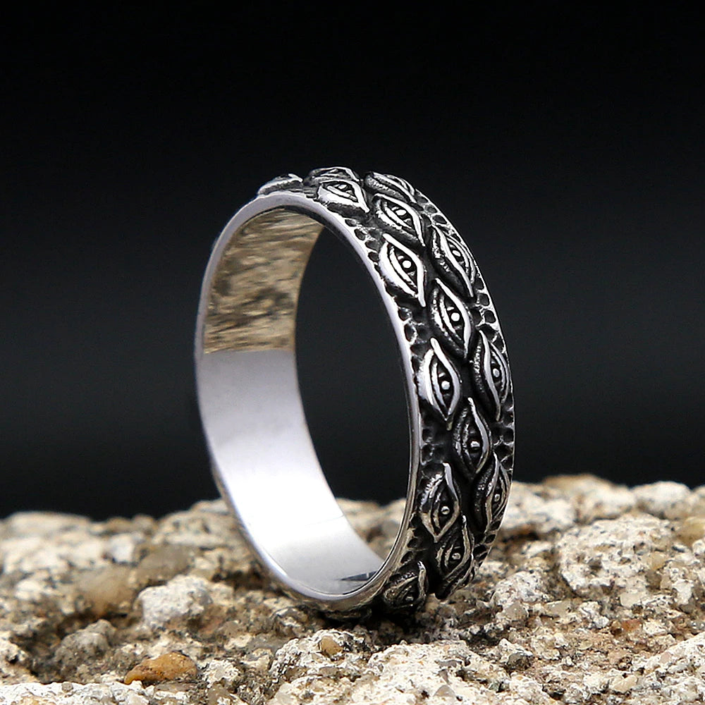 Mystic Eye Chiseled Ring
