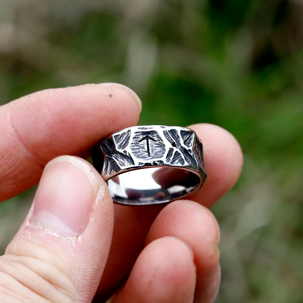 Gothic Viking Rune Textured Ring