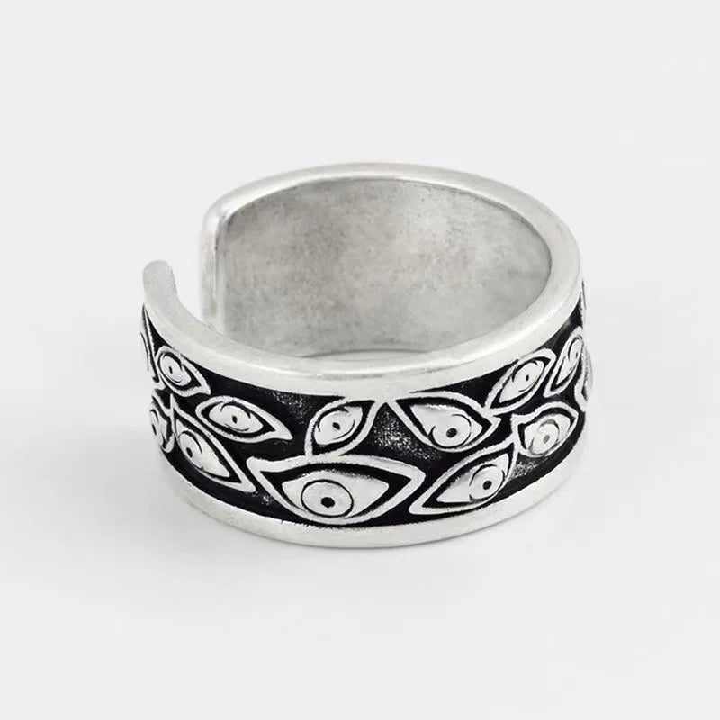 Retro Devil’s Eyes Gothic Ring