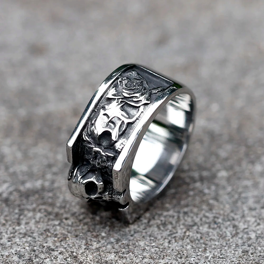 Gothic Skull & Roses Ring