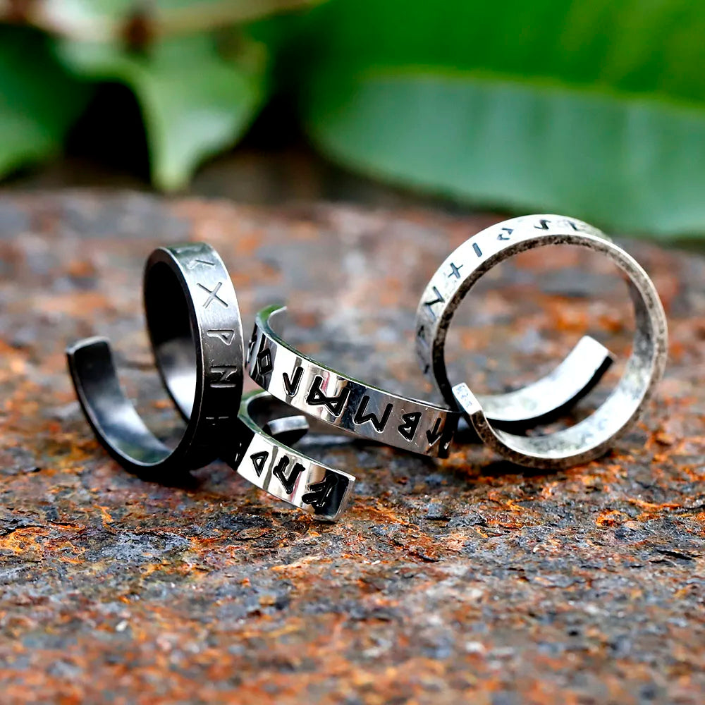 Gothic Viking Rune Rotating Ring