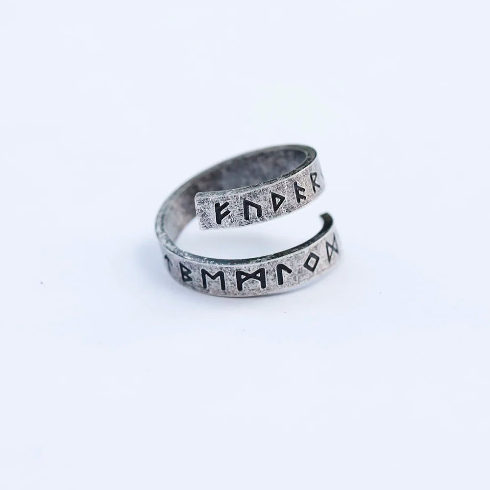 Gothic Viking Rune Rotating Ring