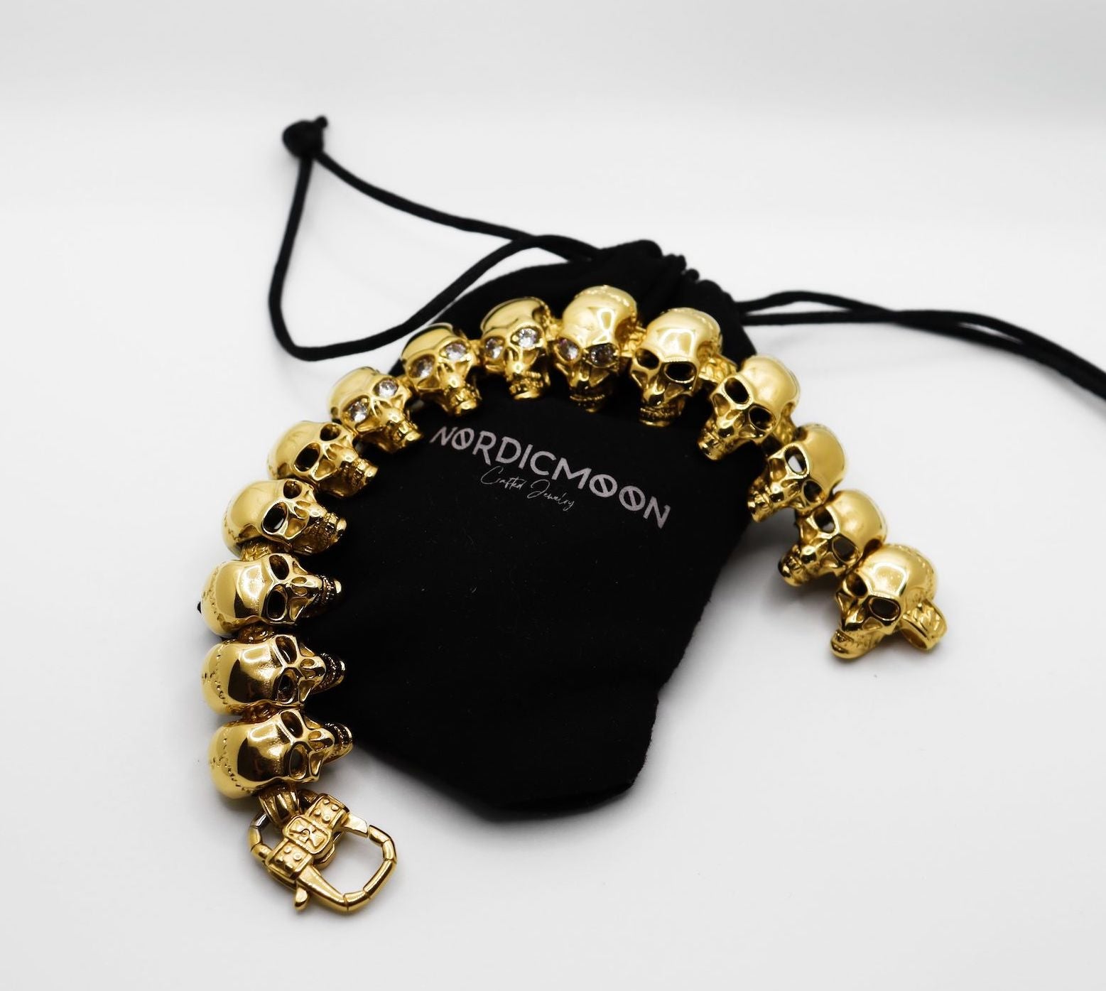 Rune - Premium 18k Gold Finished Skull Bracelet